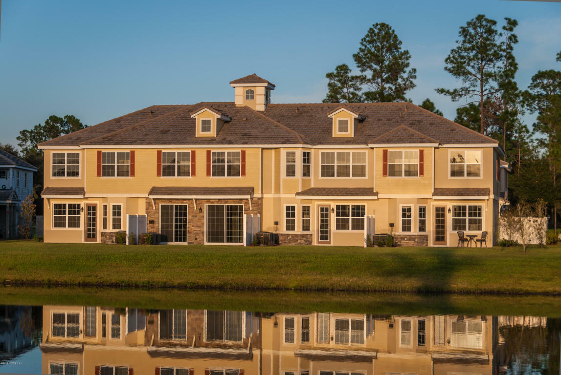 Property Photo: 524 Hedgewood Drive FL 32092