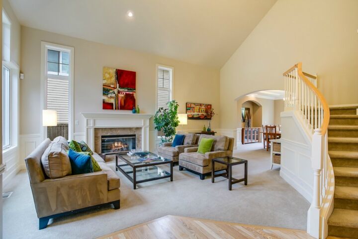 Property Photo:  433 210th Place SE  WA 98074 