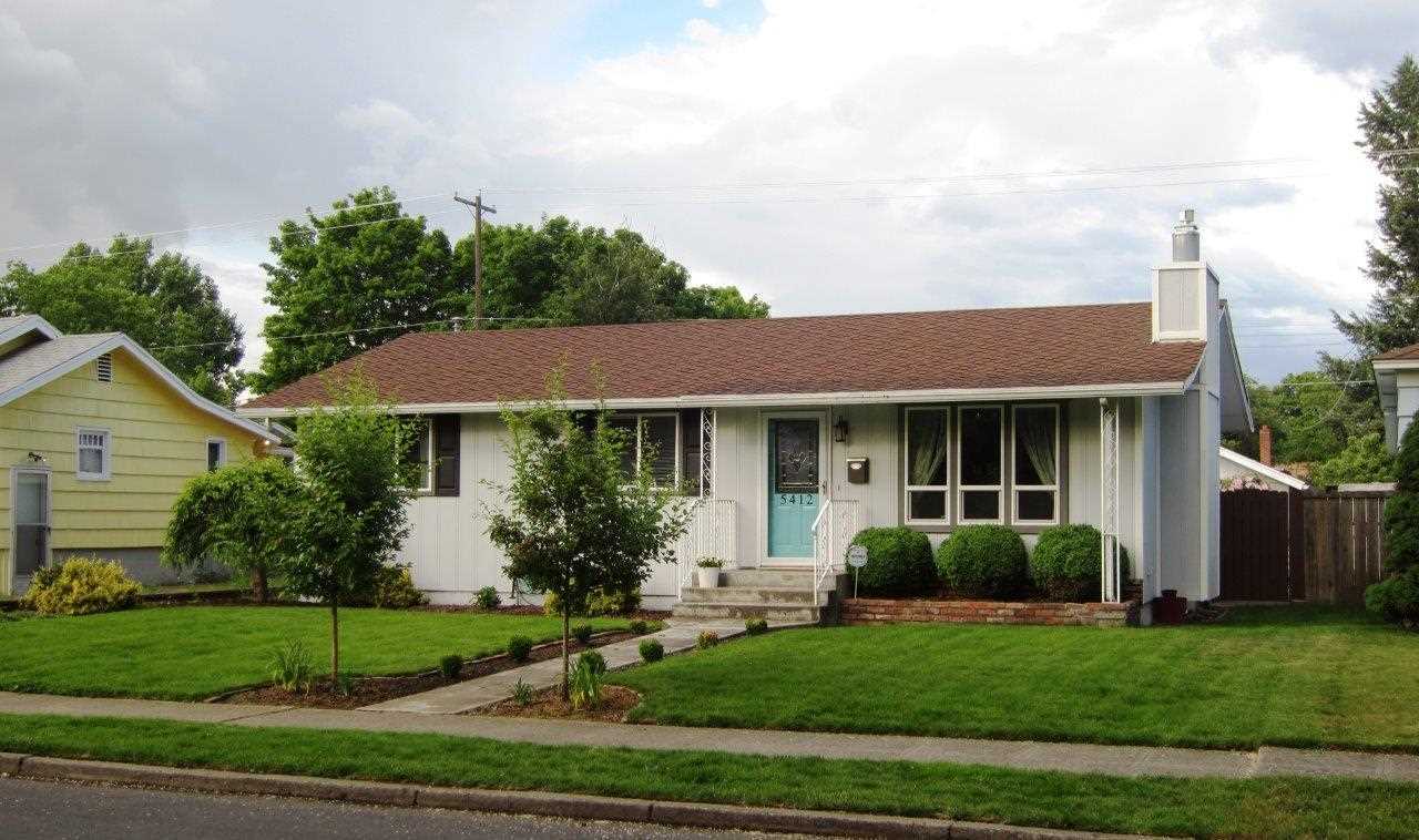 Property Photo: 5412 N Lincoln St WA 99205