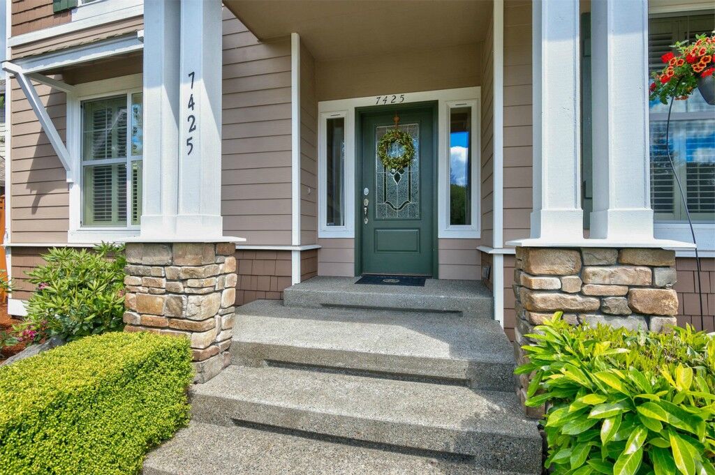 Property Photo: 7425 N Creek Loop NW WA 98335