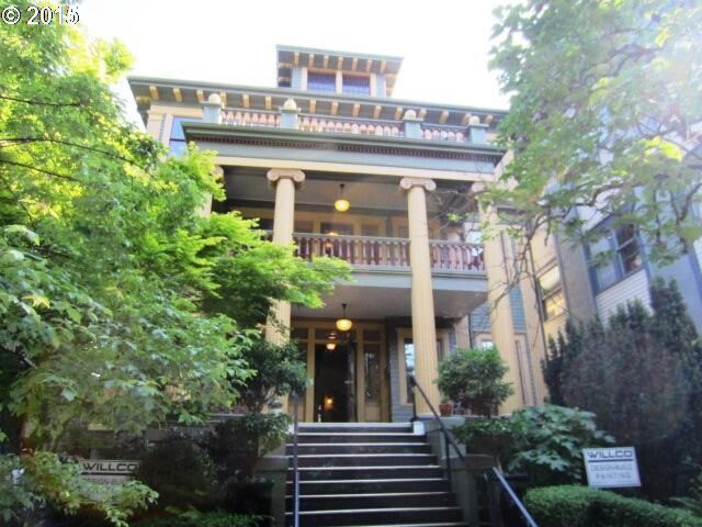 2076 NW Kearney St 1  Portland OR 97209 photo