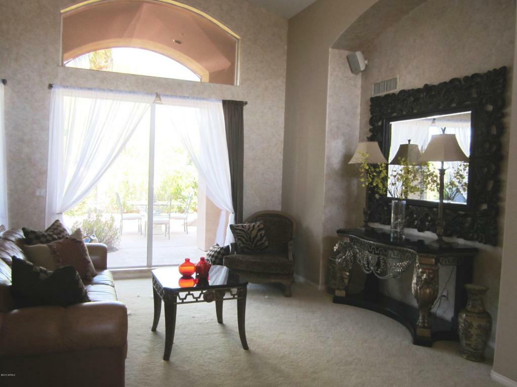 Property Photo: 9484 N 114th Way AZ 85259
