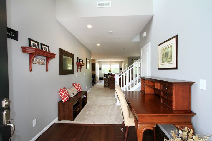 Property Photo:  1112  Salish Avenue SE  WA 98045 