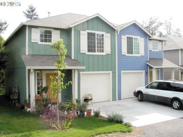 Property Photo:  3212 NE 51st Ct  WA 98661 
