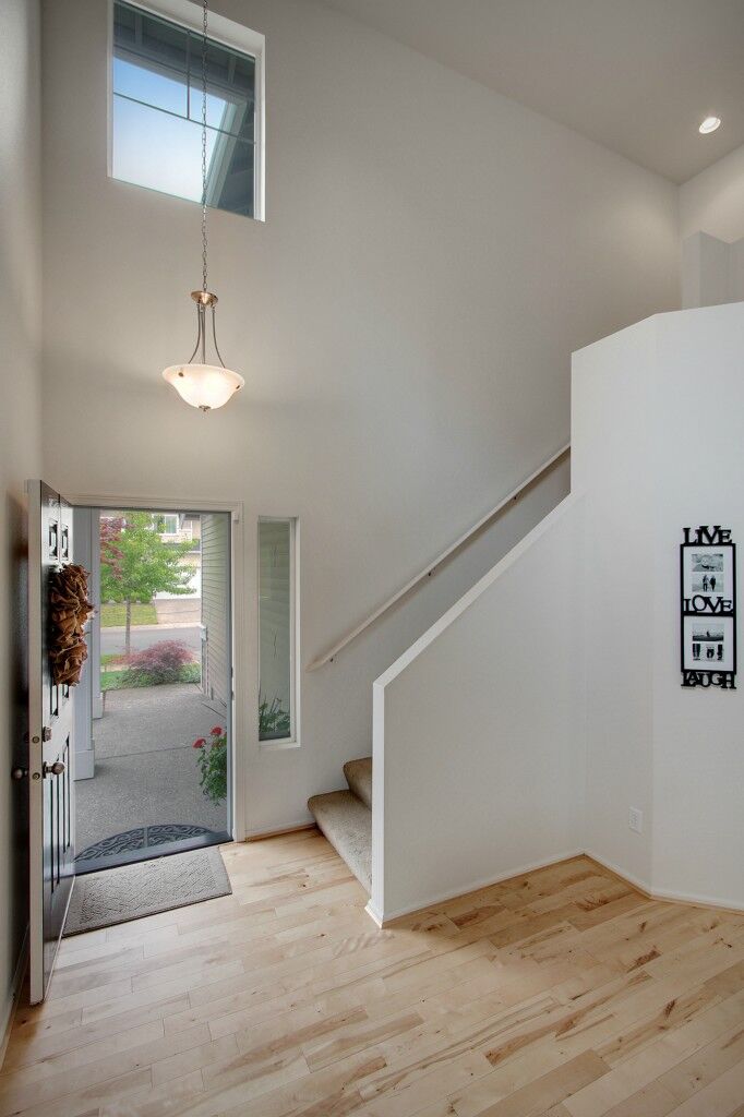 Property Photo:  6706 Charlotte Ave SE  WA 98092 