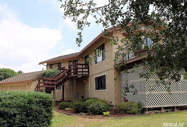 Property Photo: 1357 Lakehills Dr CA 95762