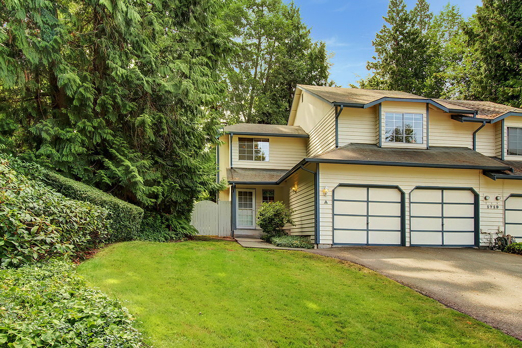 Property Photo:  1719 170th Place SE A  WA 98012 