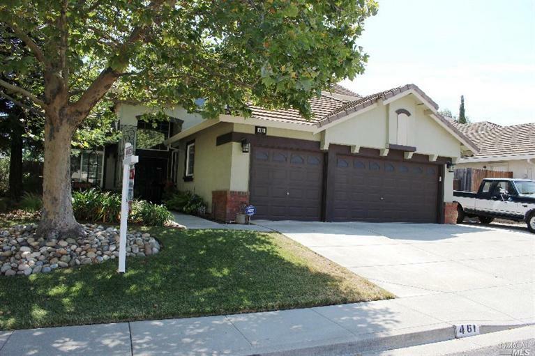 Property Photo:  461 Crownpointe Circle  CA 95687 