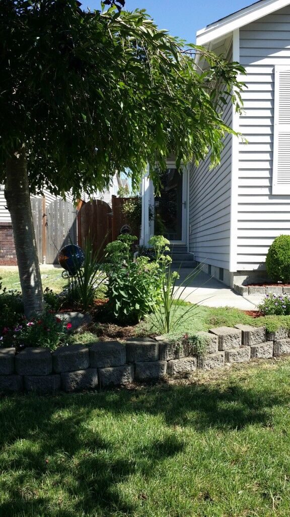 Property Photo: 10415 196th St E WA 98338