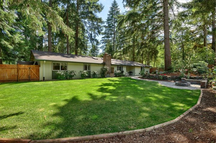 Property Photo: 8117 142nd St Ct NW WA 98329