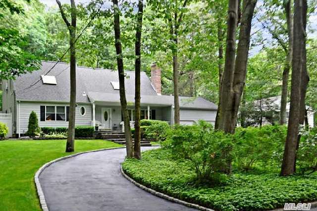 Property Photo:  83 Lone Oak Path  NY 11787 