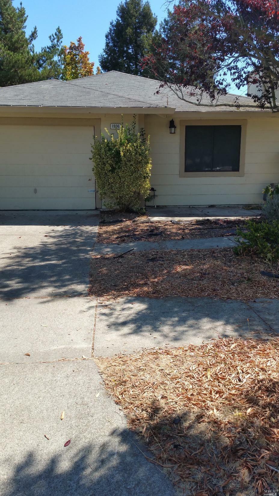 Property Photo:  1906 Northwest Genoa Place  CA 95403 