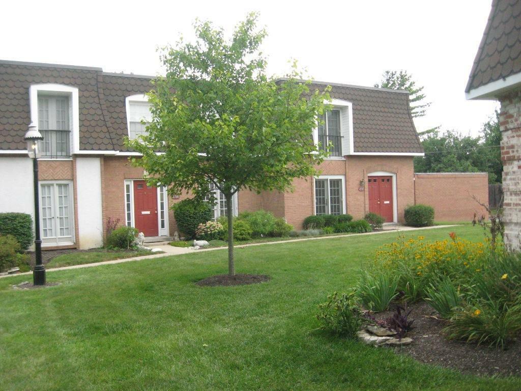 Property Photo: 2787 Chateau Circle OH 43221