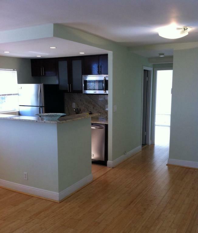 Property Photo: 1131 SE 4th Street 4010 FL 33435