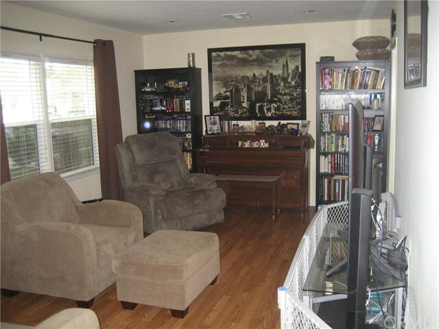 Property Photo: 6118 Hazelbrook Avenue CA 90712