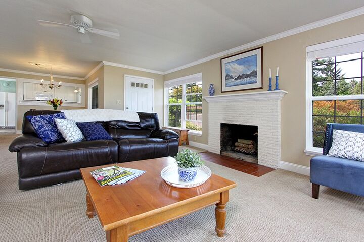 Property Photo:  11504 6th Avenue NW  WA 98177 