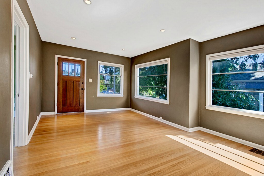 Property Photo:  5933 45th Ave SW  WA 98136 
