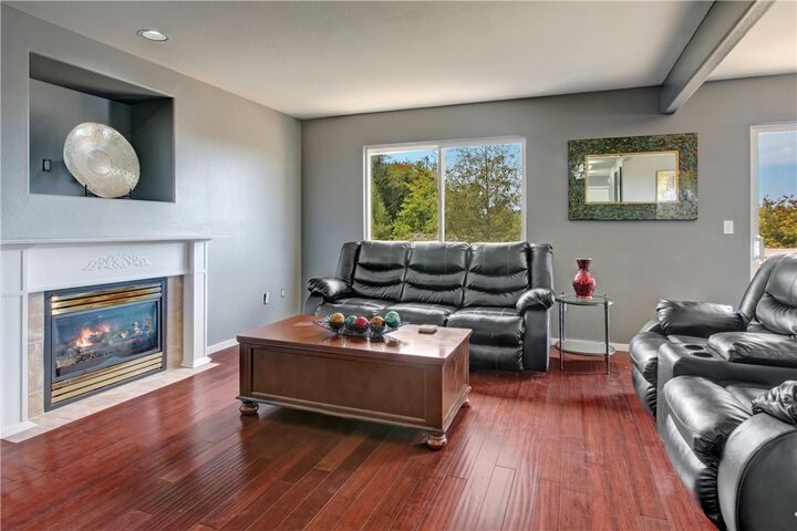 Property Photo:  4806 72nd Dr NE  WA 98270 