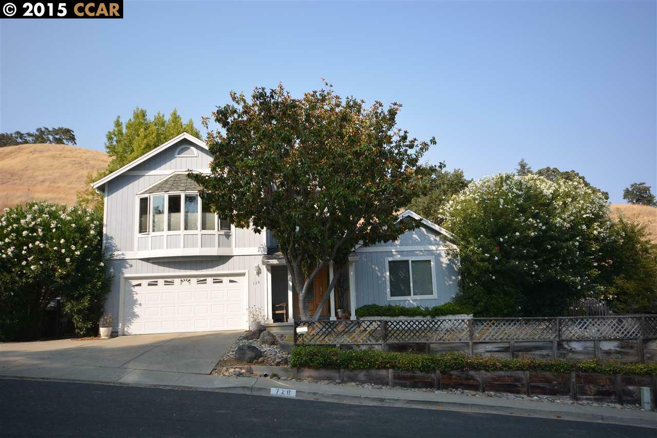 Property Photo: 728 Sterling Drive CA 94553