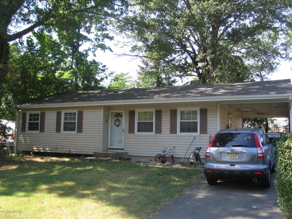 Property Photo:  35 Fordham Road  NJ 08859 