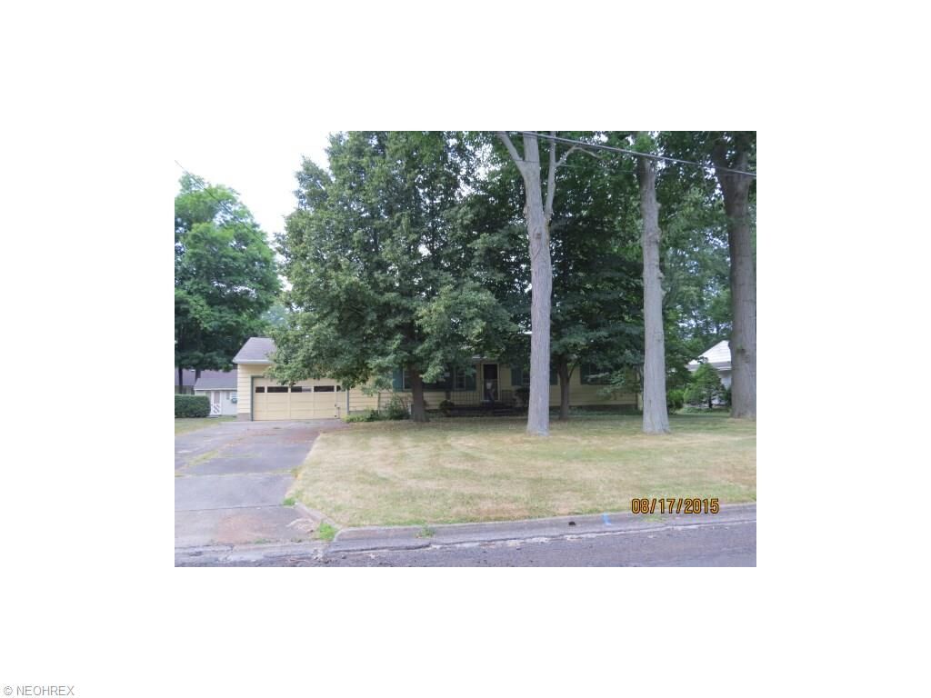 Property Photo:  1489 Forest Drive  OH 44203 