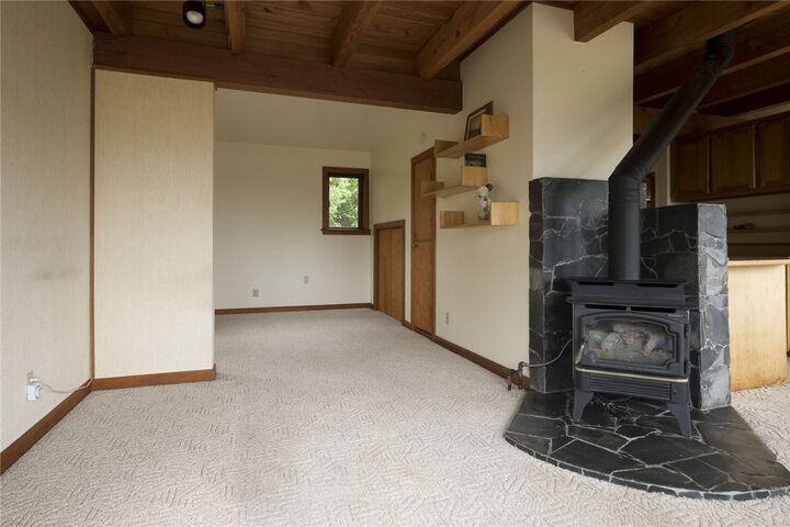 Property Photo:  1414 Jefferson St  WA 98368 