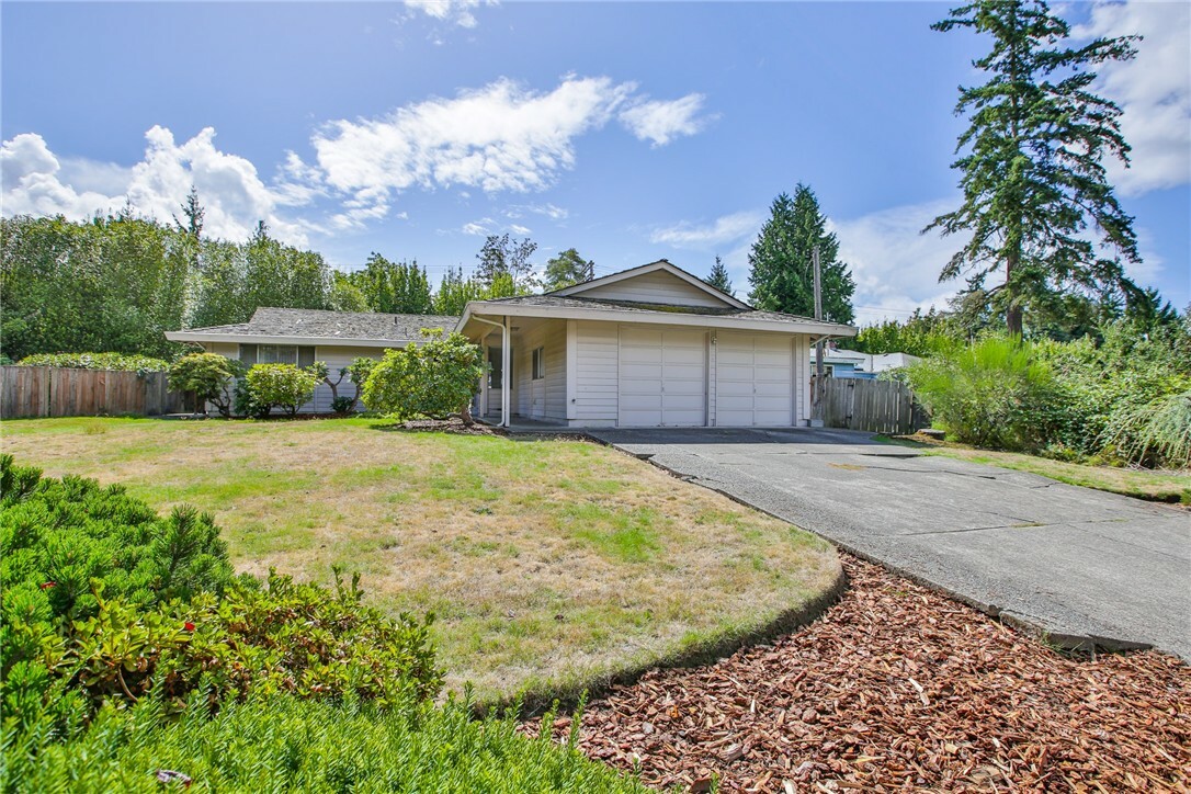 Property Photo:  10151 NE 116th Place  WA 98034 