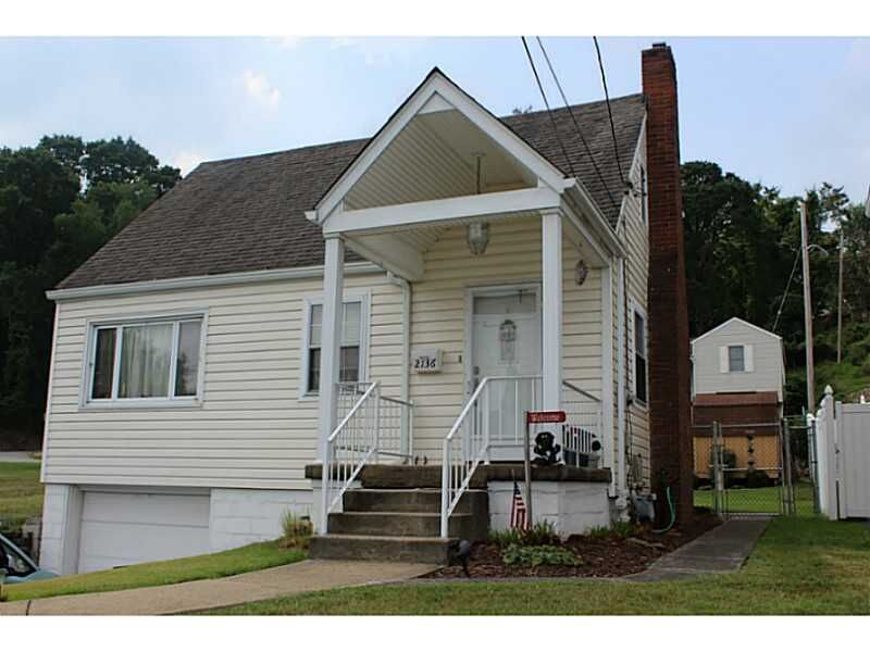 Property Photo:  2136 Dalton  PA 15132 