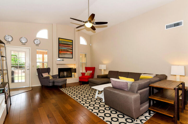 Property Photo:  5620 E Evans Drive  AZ 85254 