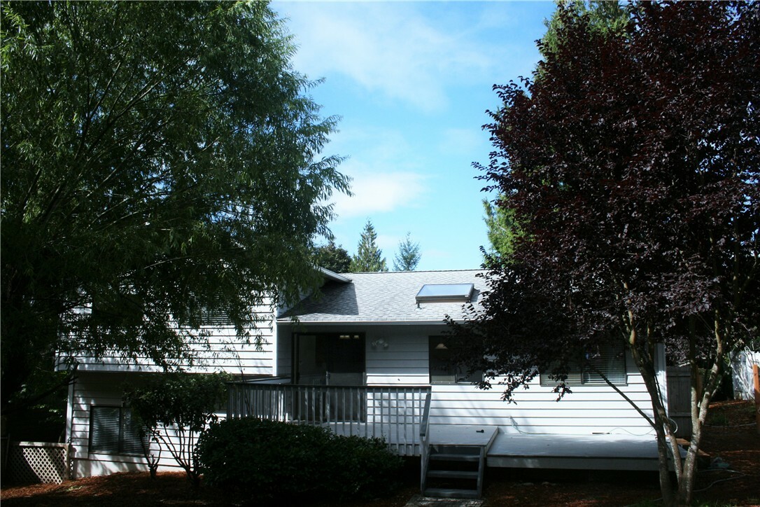 Property Photo:  16830 163rd Place SE  WA 98058 