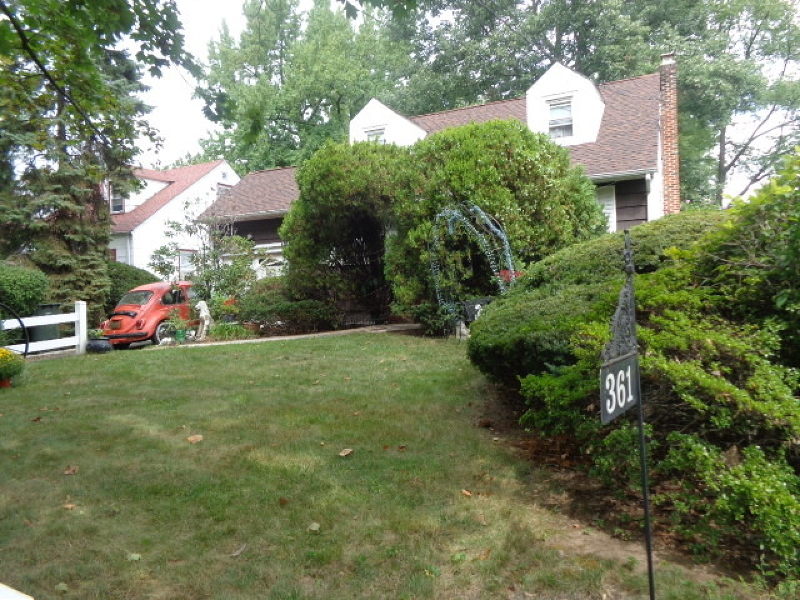 Property Photo:  361 Hunter Ave  NJ 07076 