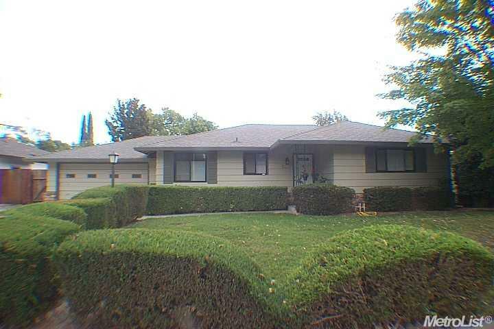 Property Photo:  6813 South Land Park Drive  CA 95831 