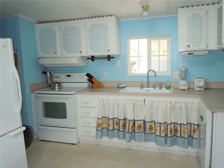 Property Photo:  6658 NE Aquarius Lane  WA 98311 
