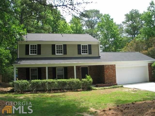 Property Photo: 744 Cedar Hill Way GA 30068
