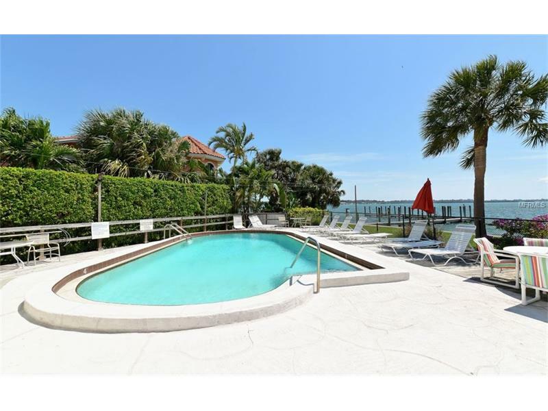 Property Photo: 108 9th Street S E FL 34217