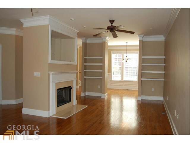 Property Photo: 1268 Ashford Creek Way GA 30319