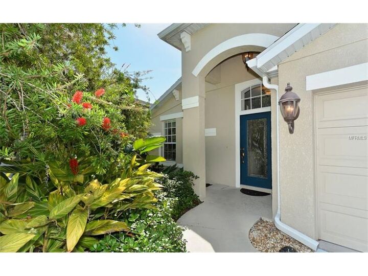 Property Photo:  6138 39th Court E  FL 34203 