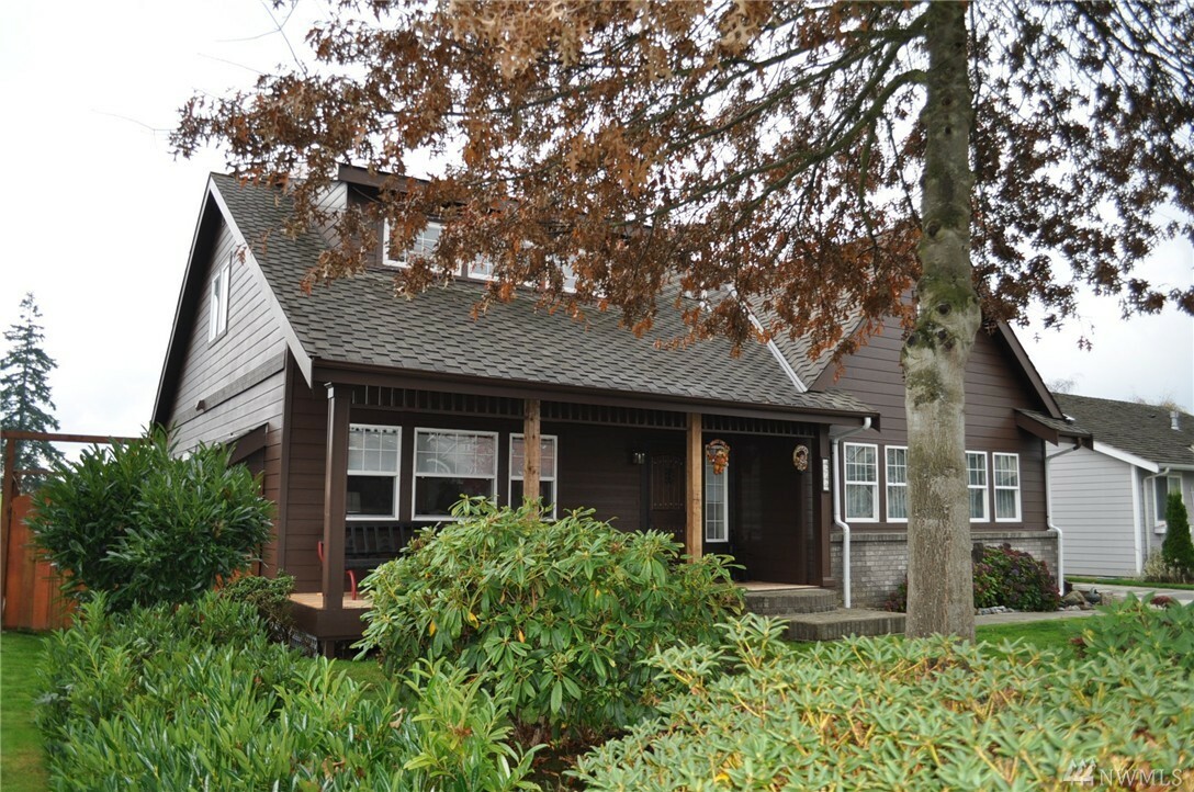 Property Photo: 4749 N Golf Course Dr WA 98230