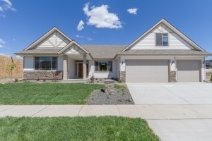 Property Photo: 1212 S Clara Rd WA 99016