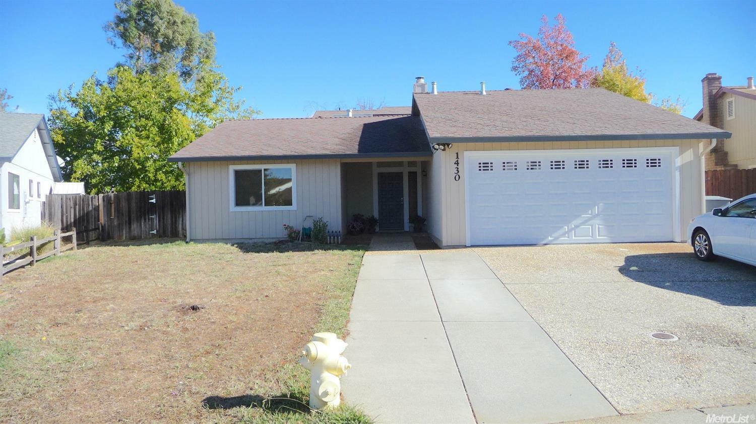Property Photo: 1430 Wimbledon Drive CA 95603