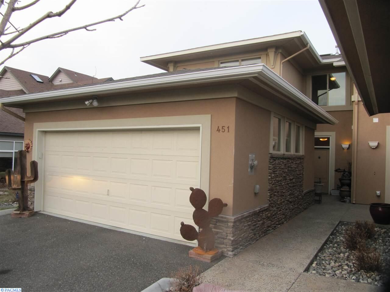 MLS209971 451 Columbia Point, Richland, WA 99352