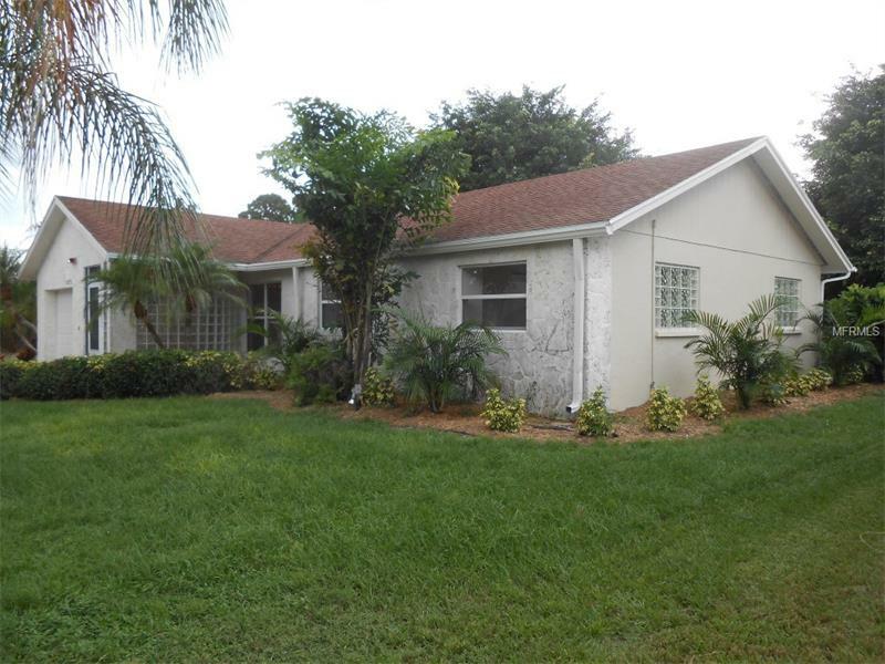 Property Photo:  1272 Kirkwood Lane  FL 34232 