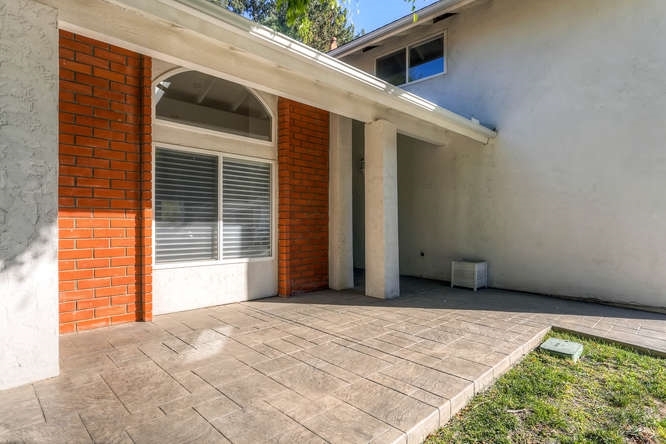 Property Photo:  5487 Coral Reef Ave  CA 92037 