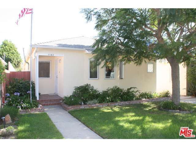 Property Photo:  1142 Garfield Ave  CA 90291 