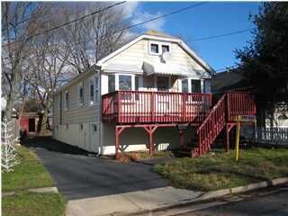 Property Photo:  