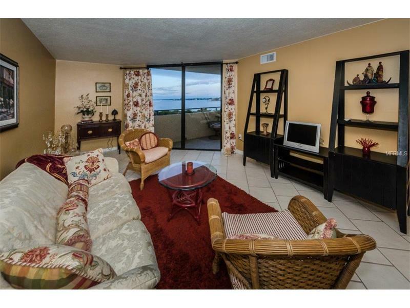 Property Photo:  6009 Sea Ranch Drive 414  FL 34667 