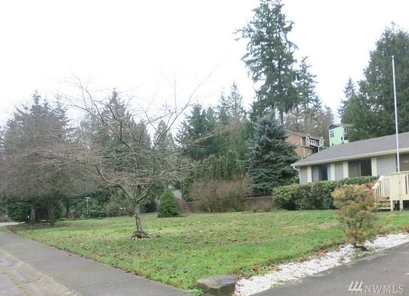 Property Photo:  22078 34th Ave W  WA 98036 