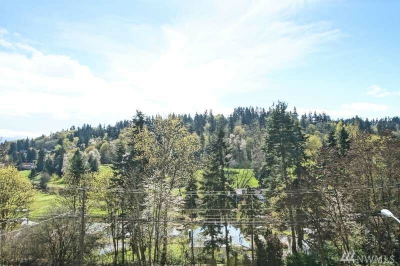 Property Photo: 17300 91st Ave NE D302 WA 98011