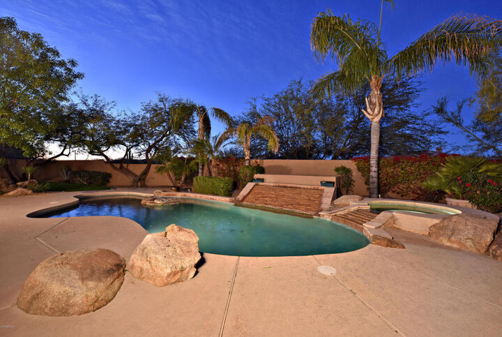 Property Photo: 6966 E Buckhorn Trail AZ 85266
