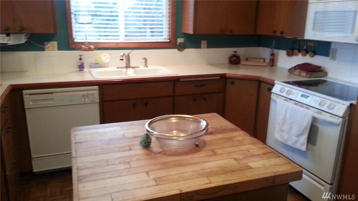 Property Photo:  14507 Berry Valley Rd SE  WA 98597 